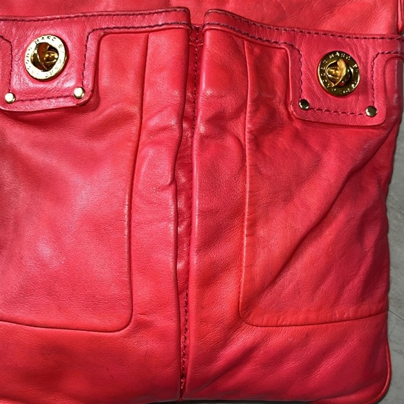 Marc by Marc Jacobs  Crossbody bag   coral red  GUC refurb. 2 Turnlock Front Poc - Picture 7 of 16